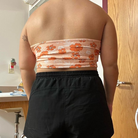 Shein Top! - Picture 2 of 3